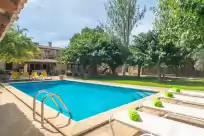 Holiday rentals in Son arboç gran