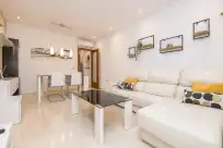 Holiday rentals in Azalea 2
