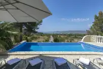 Holiday rentals in Can agustin