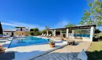 Holiday rentals in Can palau