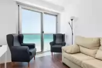 Ferienhaus auf Blau blue 2