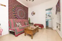 Holiday rentals in The hipiie house