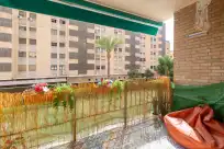 Holiday rentals in Auxi's home