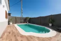 Holiday rentals in Casa roja