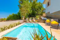 Holiday rentals in Ca'n quiros