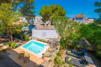 Holiday rentals in Ca'n quiros