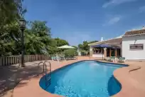Holiday rentals in Alison