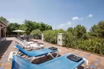Holiday rentals in Alison
