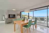 Holiday rentals in Anna y emma