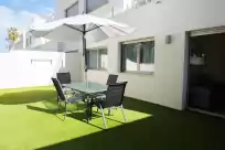 Holiday rentals in Marina b4
