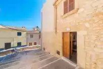 Holiday rentals in Calvari