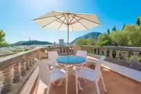Holiday rentals in Calvari