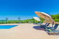 Holiday rentals in Ses roques (binifarda)