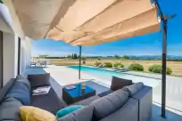 Holiday rentals in Casa blanca