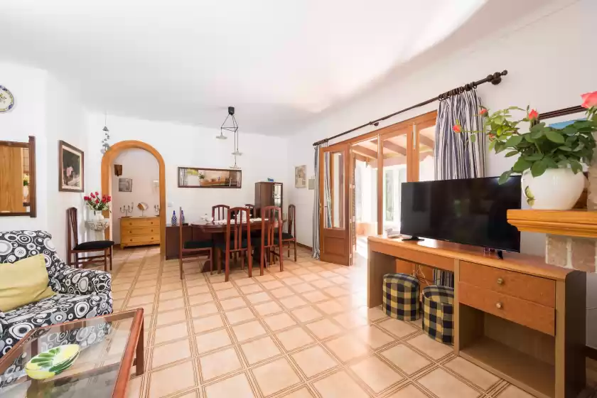 Holiday rentals in Crestaix, Sa Pobla