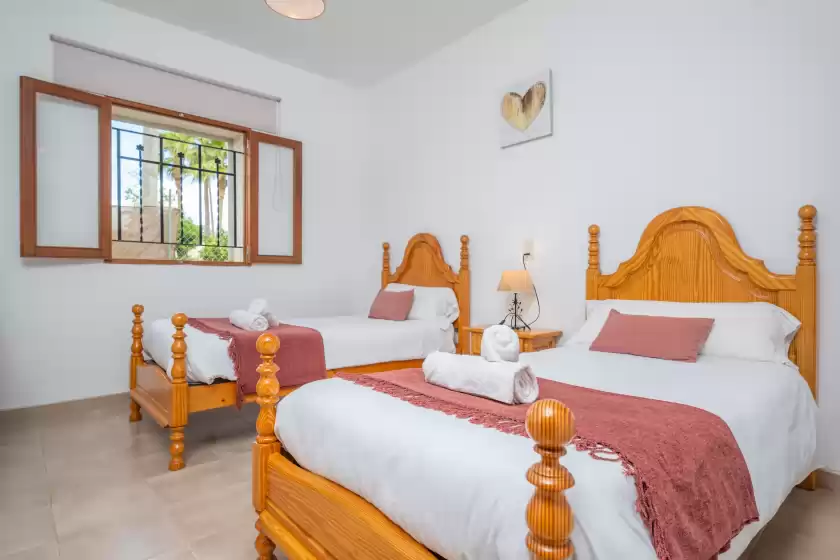 Holiday rentals in Raco de can pep, Inca
