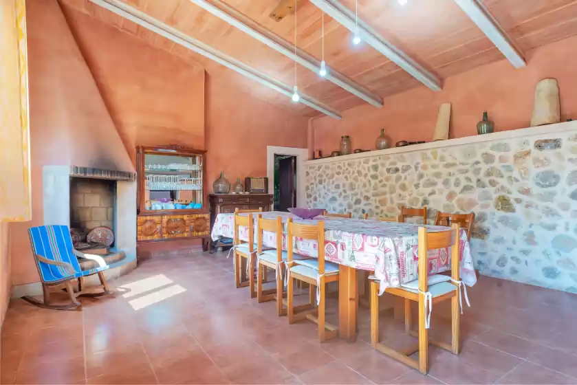 Holiday rentals in Raco de can pep, Inca