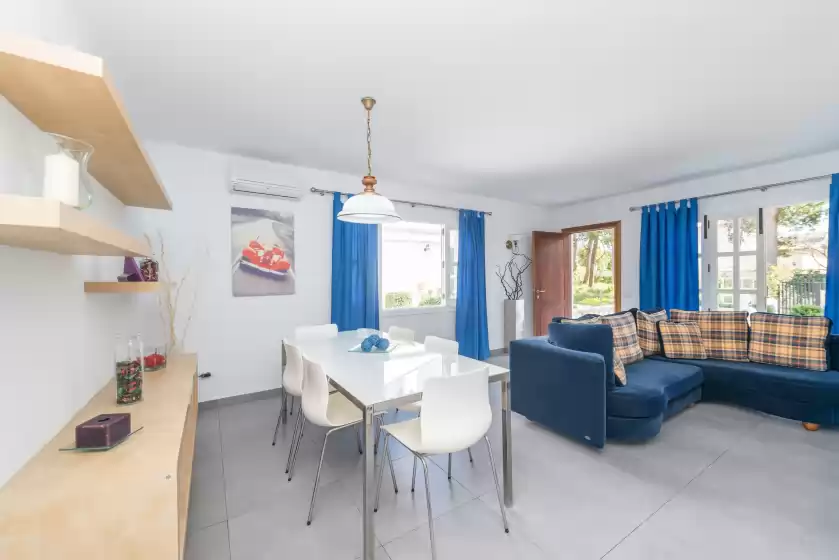 Holiday rentals in Pinar de can pites, Platja de Muro