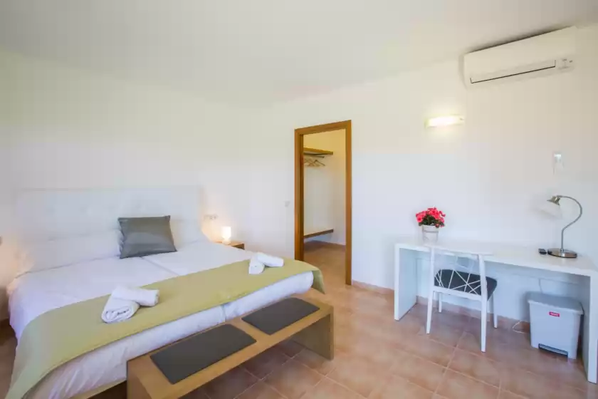 Holiday rentals in Sa tanca (puig den xesc), Sant Joan