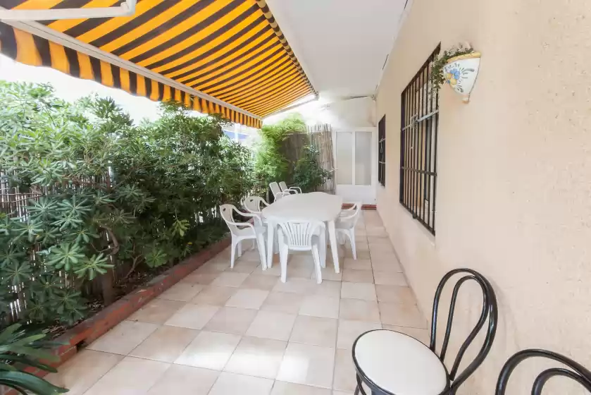 Ferienhaus auf Triton, Grau i Platja