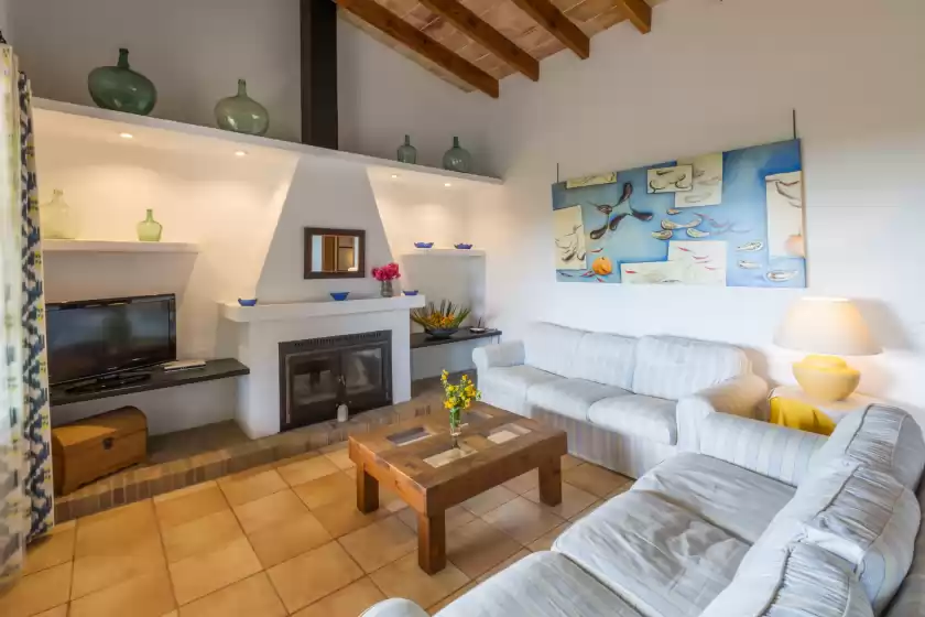 Holiday rentals in Coster des rafal, Son Servera