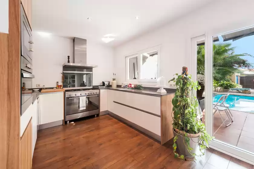 Holiday rentals in Es raconet, Sencelles