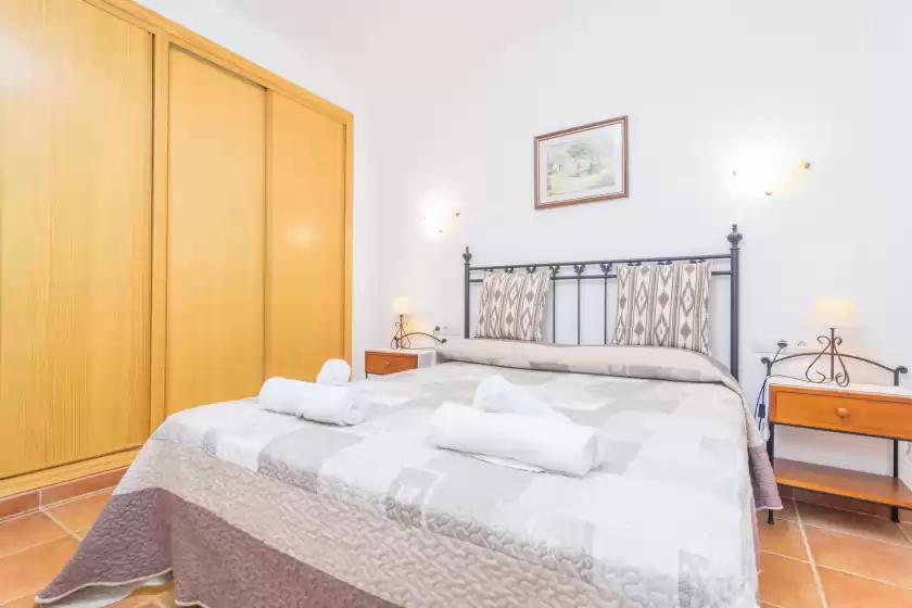 Holiday rentals in La suerte, Binissalem