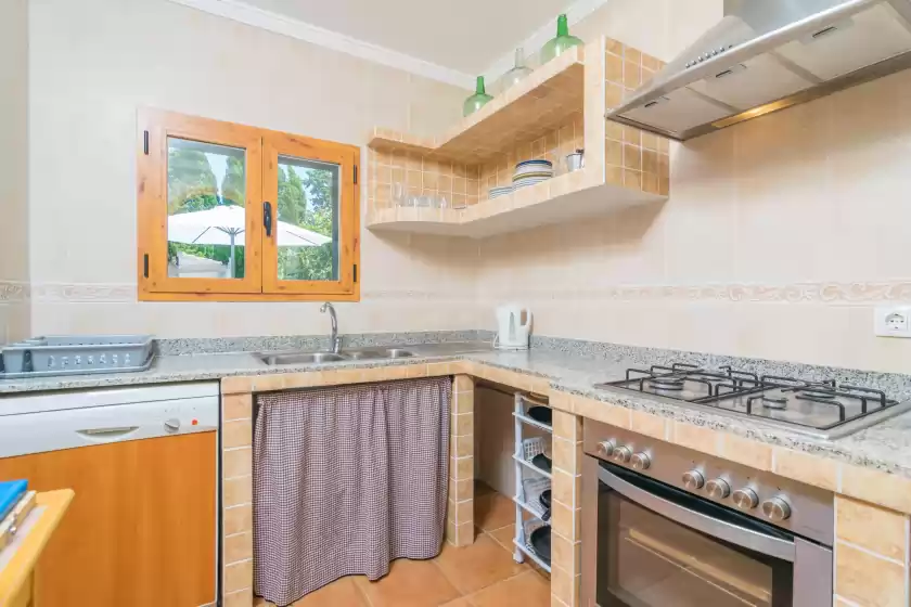 Holiday rentals in La suerte, Binissalem