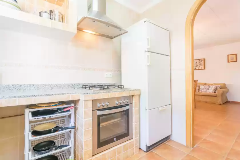 Holiday rentals in La suerte, Binissalem