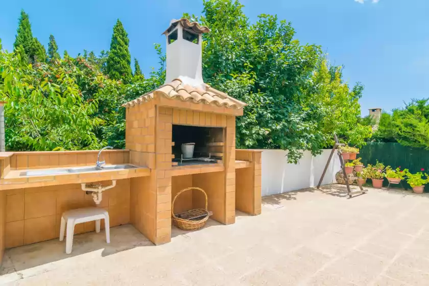 Holiday rentals in La suerte, Binissalem