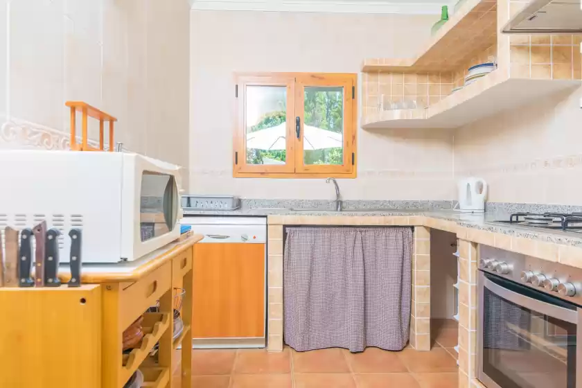 Holiday rentals in La suerte, Binissalem