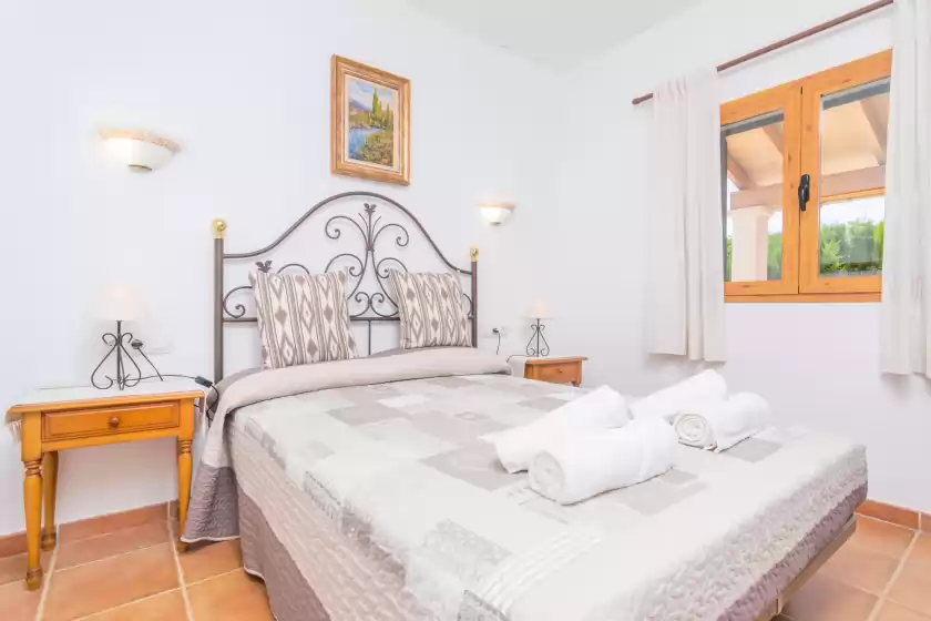 Holiday rentals in La suerte, Binissalem