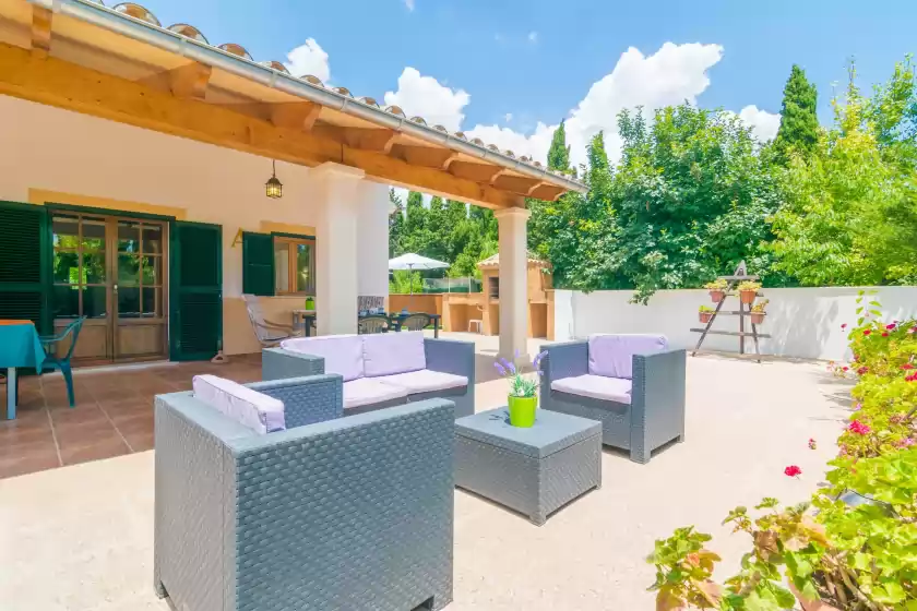 Holiday rentals in La suerte, Binissalem