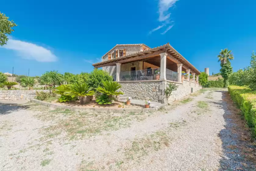 Holiday rentals in Sa bassa , Ariany