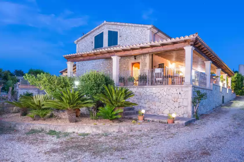 Holiday rentals in Sa bassa , Ariany