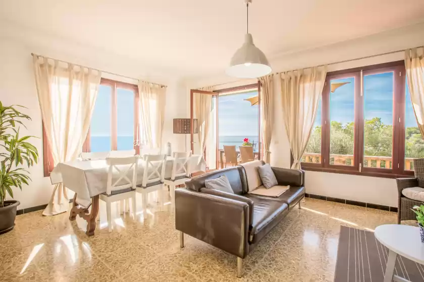 Ferienhaus auf Mieres, Cala Llombards