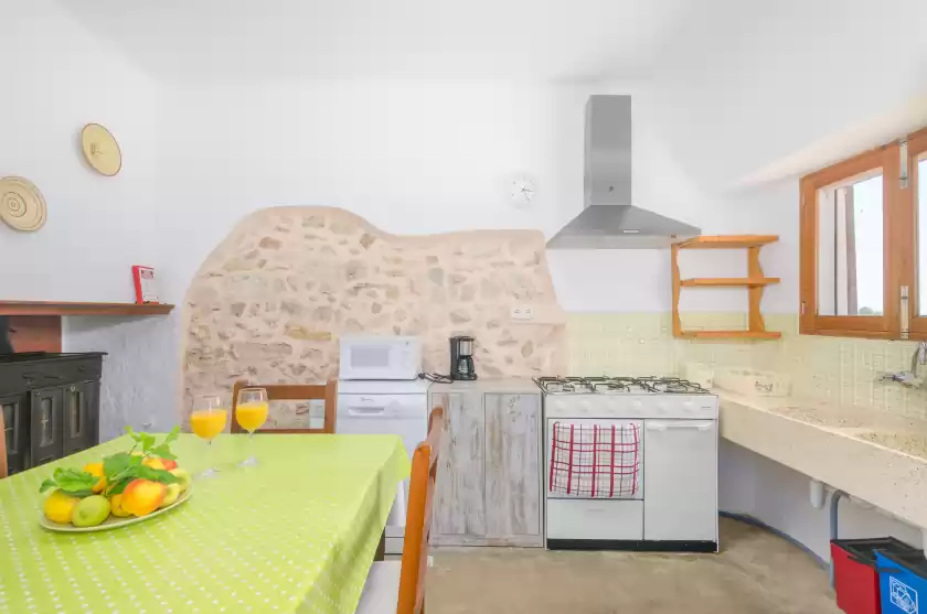 Holiday rentals in Can palleta (son prohens), Son Prohens