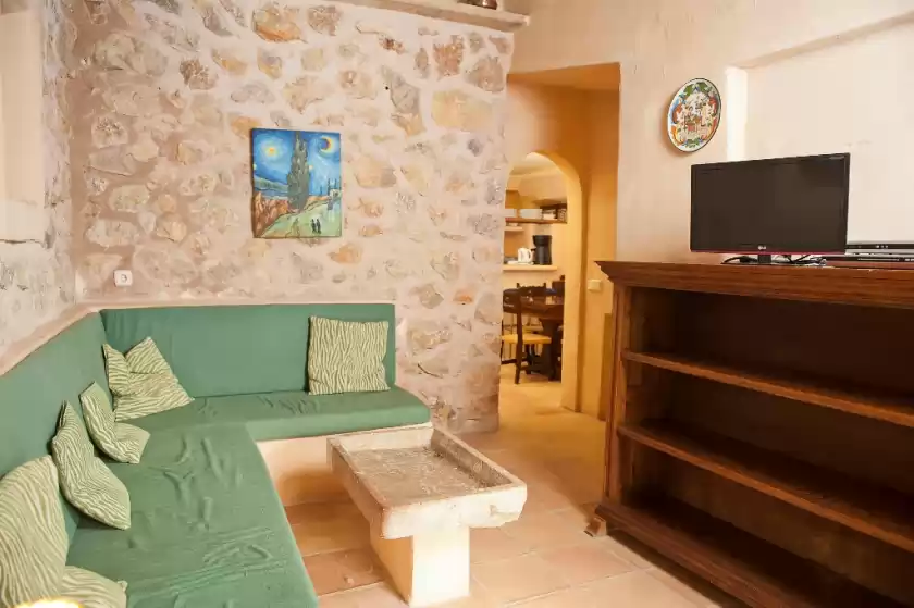 Holiday rentals in Son del rio vell, el Vilà