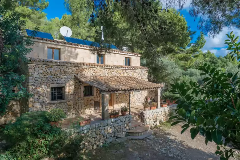 Holiday rentals in Son del rio vell, el Vilà