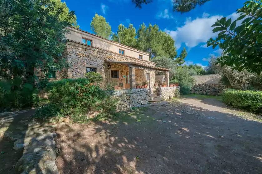 Holiday rentals in Son del rio vell, el Vilà