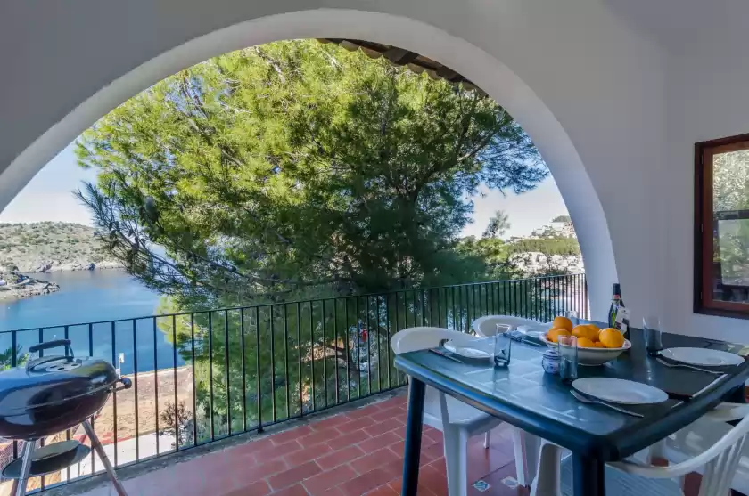 Holiday rentals in Villa dos mundos, el Port