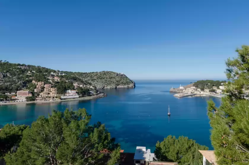 Holiday rentals in Villa dos mundos, el Port
