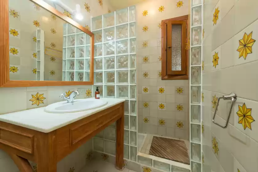 Holiday rentals in Son vega 723, es Pla de na Tesa