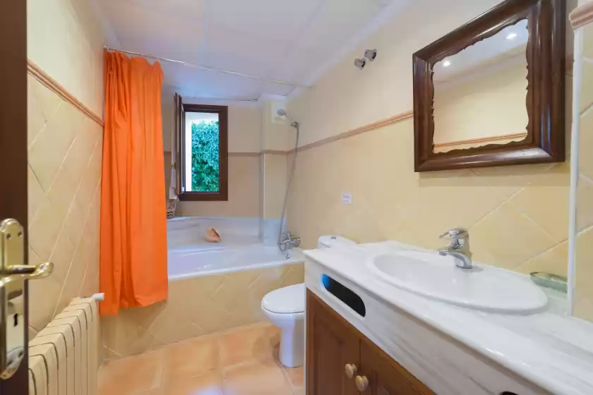 Holiday rentals in Villa valldemossa, Valldemossa