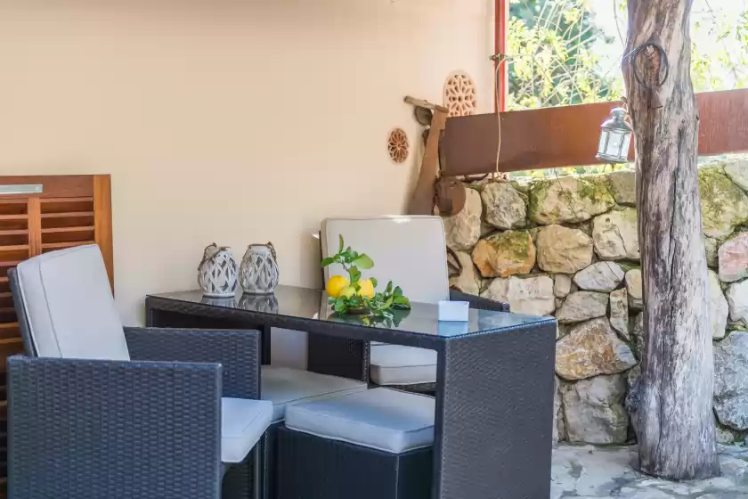 Holiday rentals in Es raco de binibona, Caimari