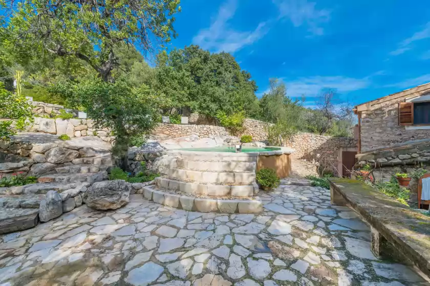 Holiday rentals in Es raco de binibona, Caimari