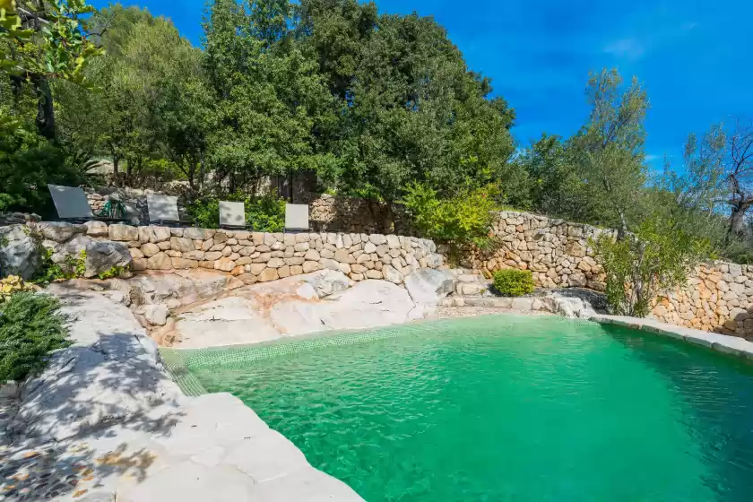 Holiday rentals in Es raco de binibona, Caimari