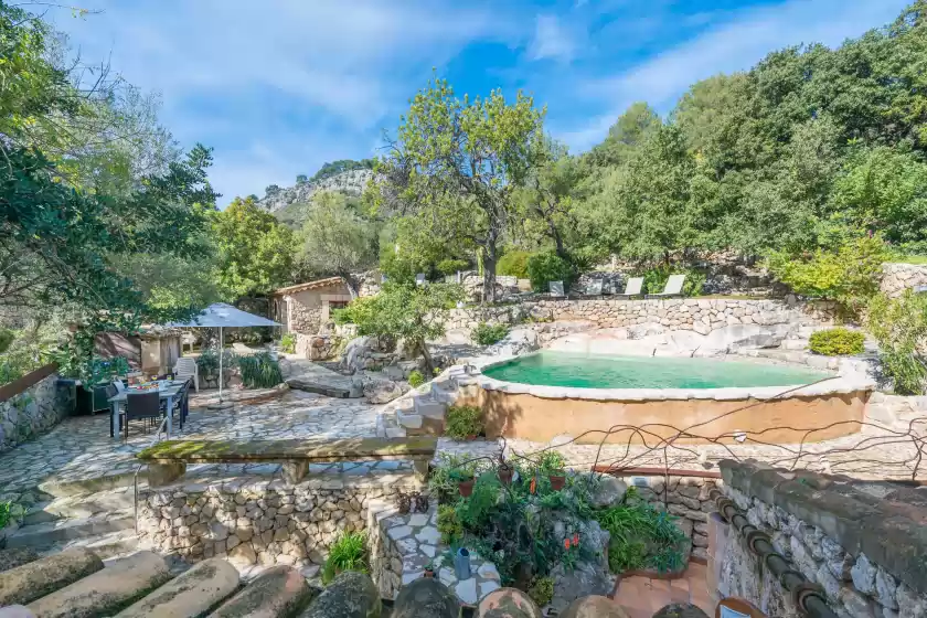 Holiday rentals in Es raco de binibona, Caimari