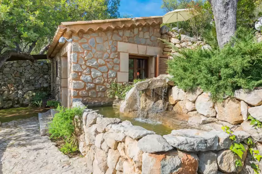 Holiday rentals in Es raco de binibona, Caimari