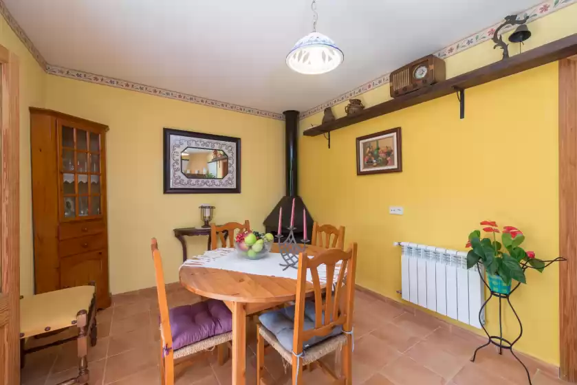 Holiday rentals in Taparera, Sineu